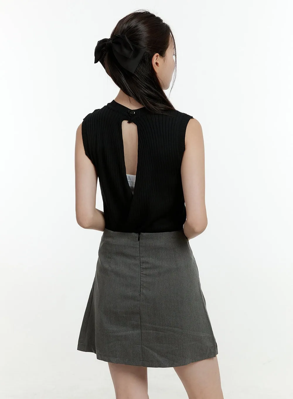 Back Slit Ribbed Sleeveless Top OL430