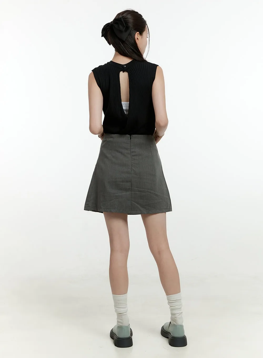 Back Slit Ribbed Sleeveless Top OL430