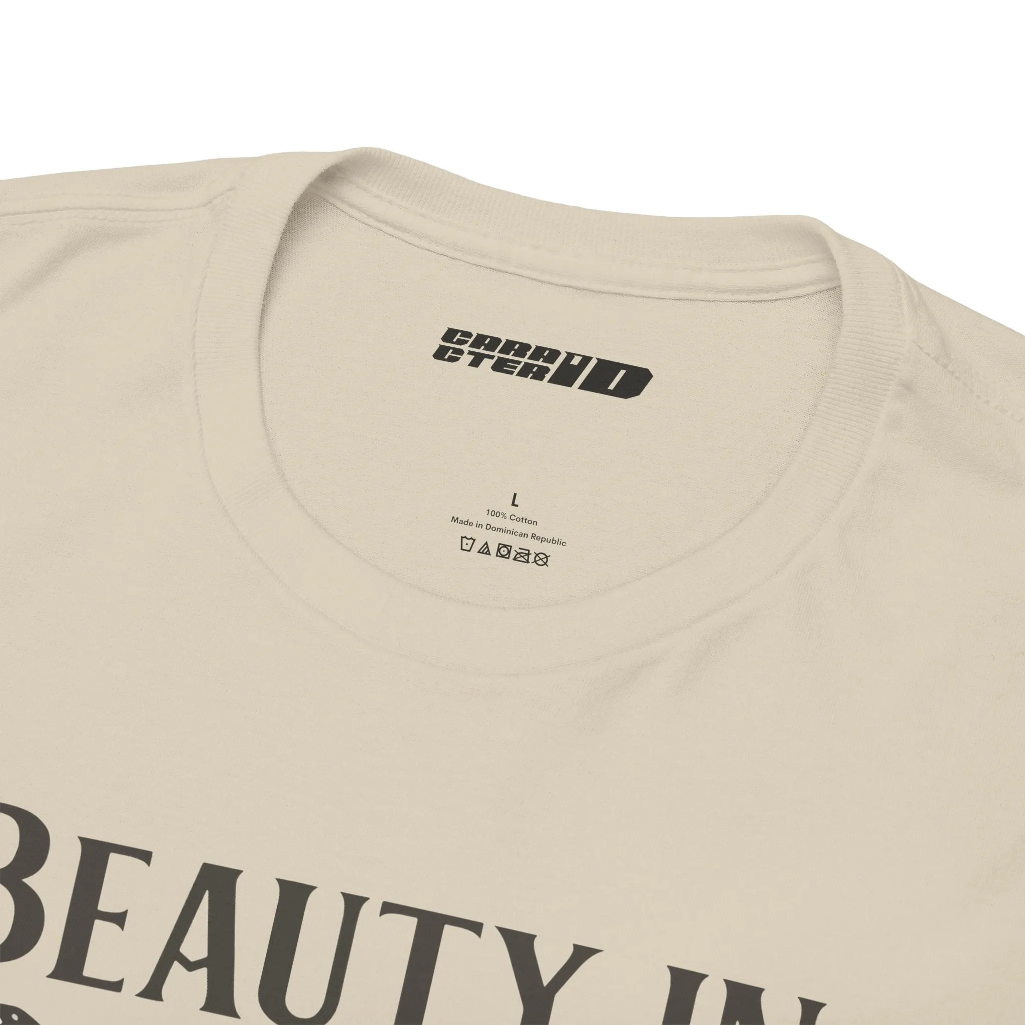 Butterfly & Daisy Floral Gift Tee - Heavy Cotton | CaracterID