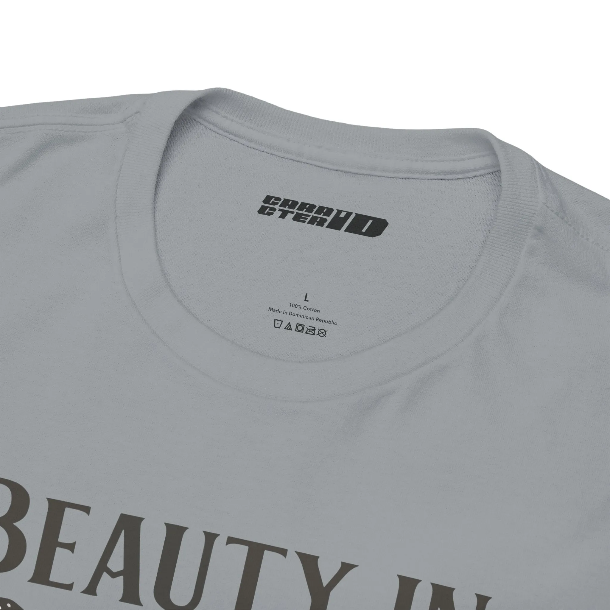 Butterfly & Daisy Floral Gift Tee - Heavy Cotton | CaracterID