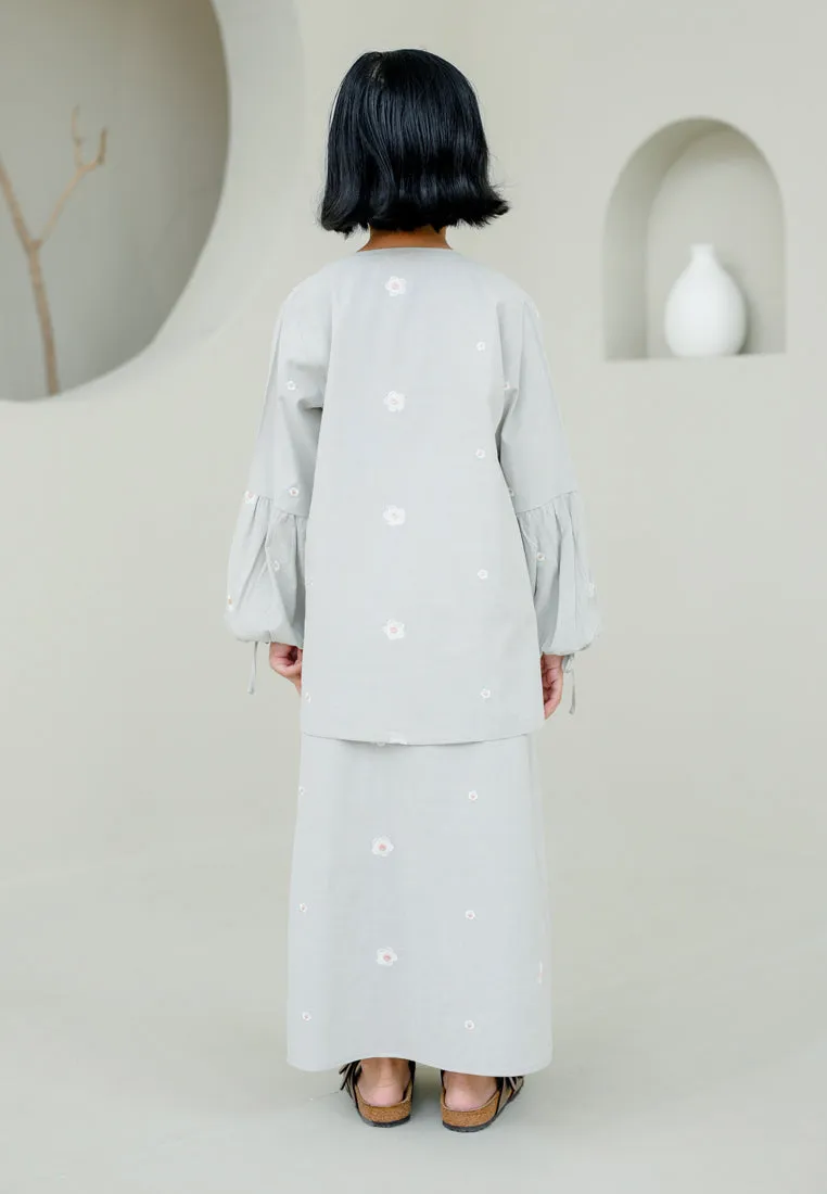 Kasih Girl (Grey Beige)