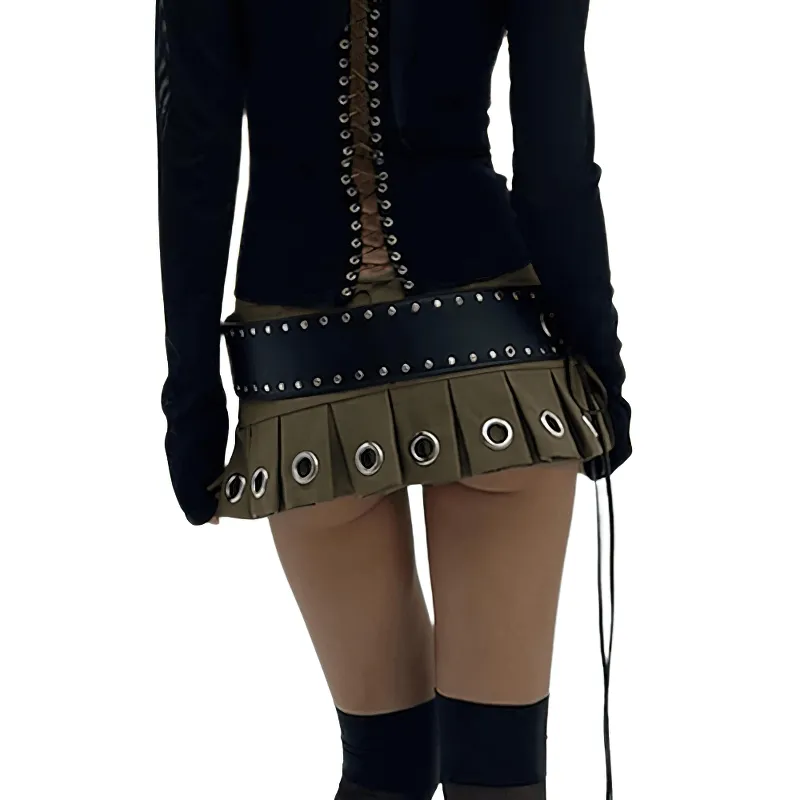 Punk Low Rise Pleated Shorts-Skirts With PU Belt / Vintage Grunge Women's Outfits