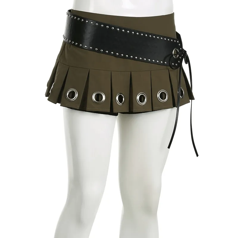 Punk Low Rise Pleated Shorts-Skirts With PU Belt / Vintage Grunge Women's Outfits
