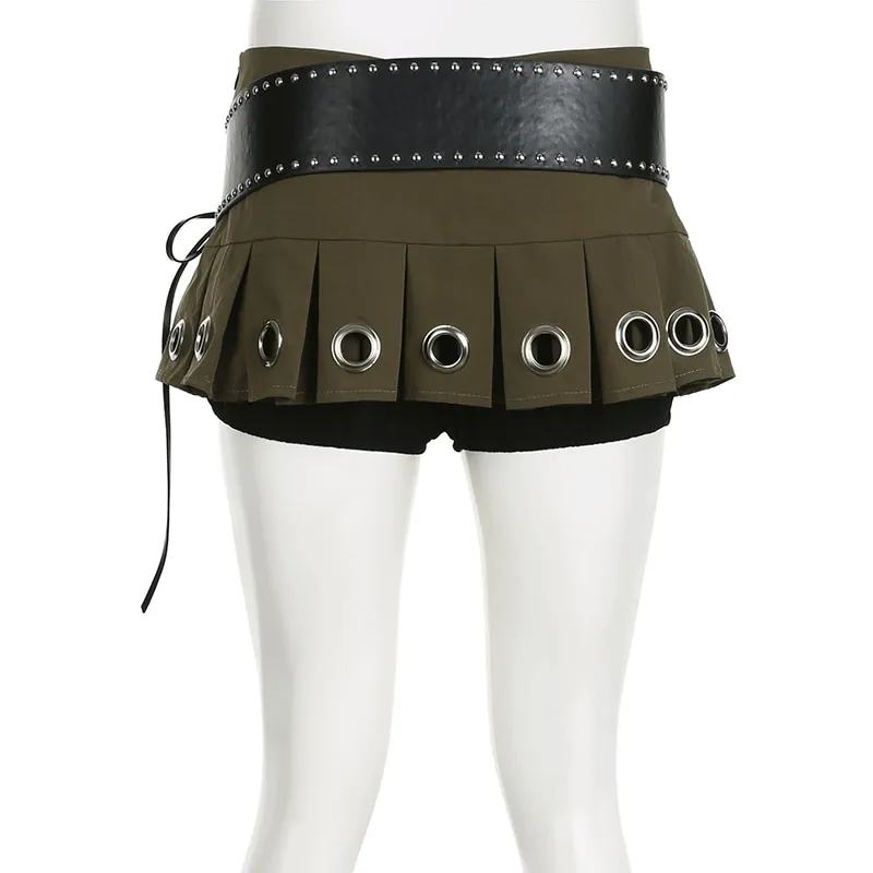 Punk Low Rise Pleated Shorts-Skirts With PU Belt / Vintage Grunge Women's Outfits