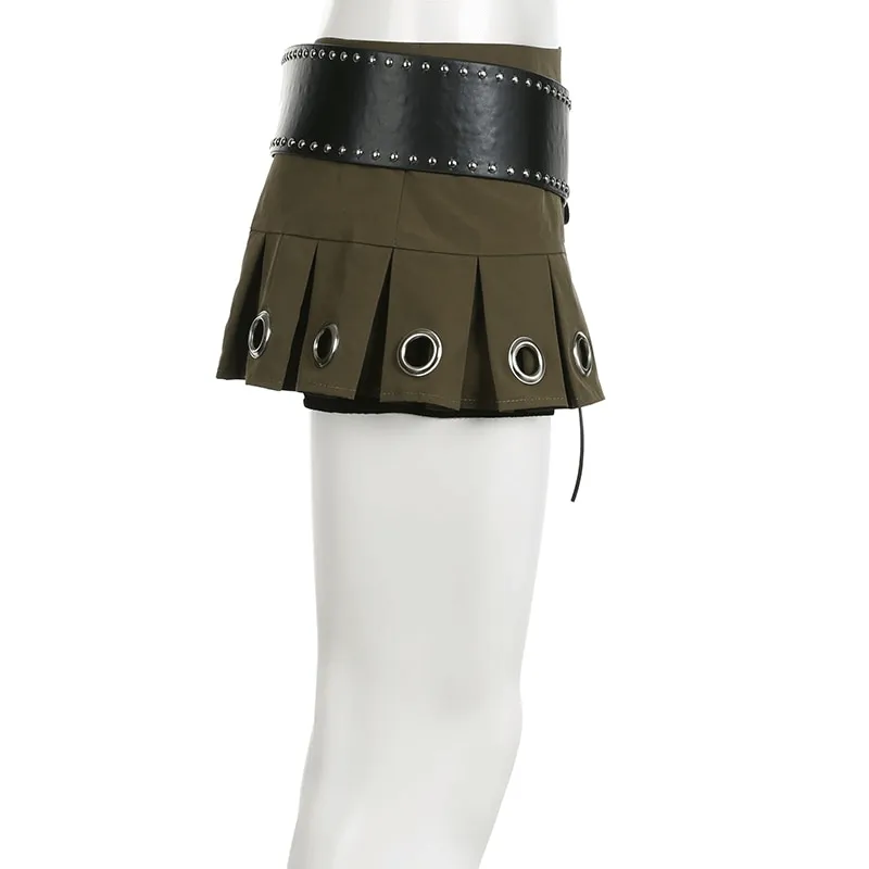 Punk Low Rise Pleated Shorts-Skirts With PU Belt / Vintage Grunge Women's Outfits
