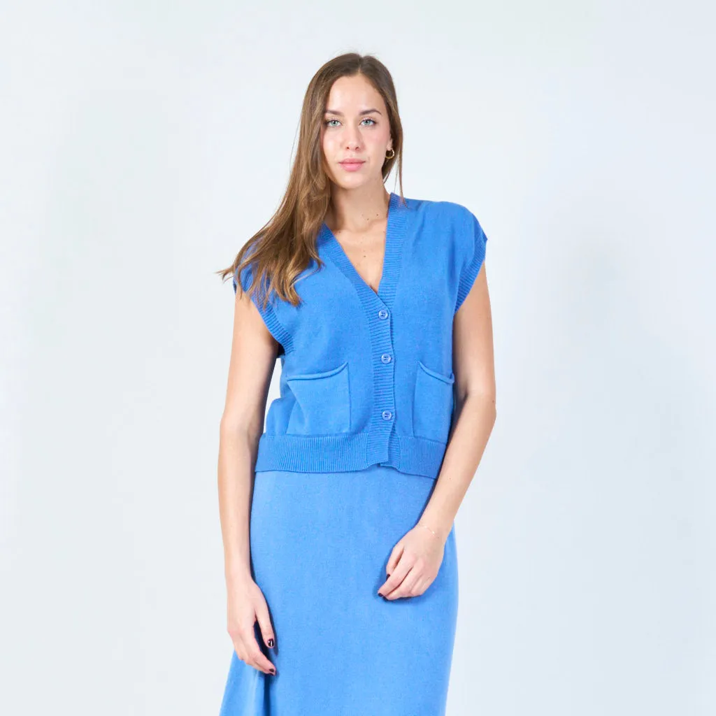 Sleeveless button-up cardigan vest wholesale