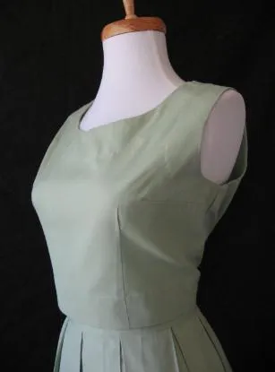 Women's Vintage 60s Crop Top Skirt Suit Mad Men Skirt Set Pleated Small VFG